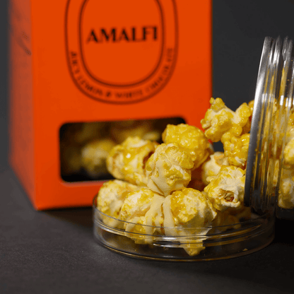 HOUSE OF POP Amalfi Juicy Lemon & Belgian White Chocolate Artisan Popcorn close up